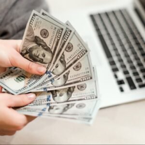 How to Start a Side Hustle as a BBA Student and Earn Money