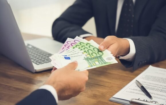 How to Secure a High-Paying Job After BBA: Resume, Interview & Skills Guide