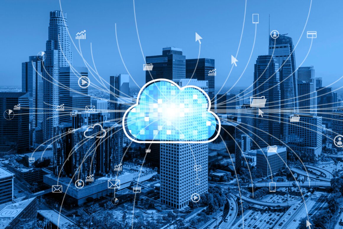 The Importance of Cloud Computing in the IT Industry: What BCA Students Should Know