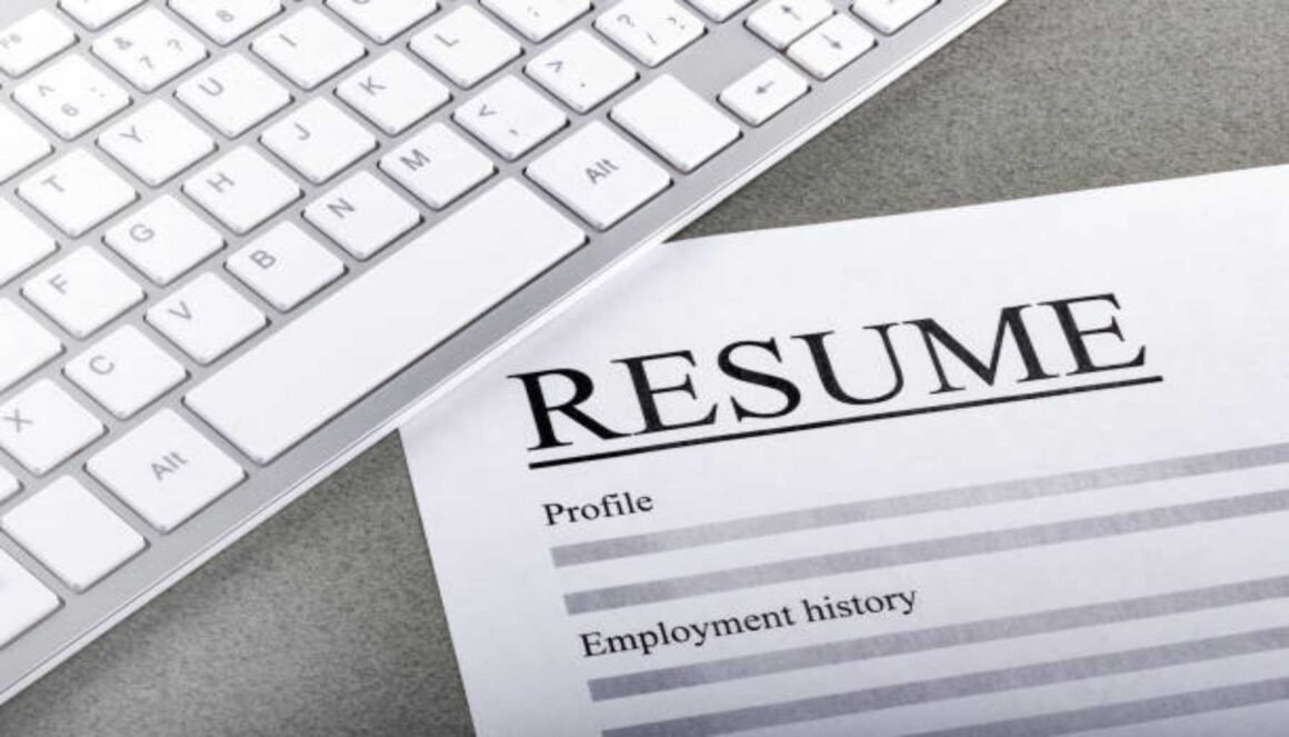 Resume-Building Tips That You Ought to Learn In College